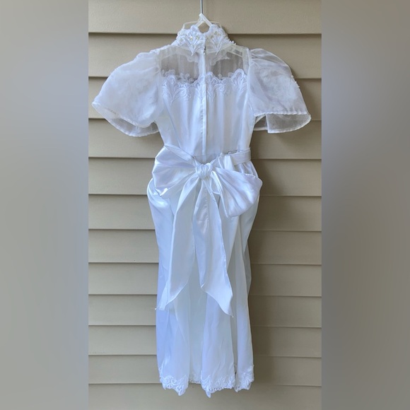 Vintage Sz-6 Long Flower Girl Wedding Dress, Elegant White Satin w/Bustle & Bow - Picture 16 of 16